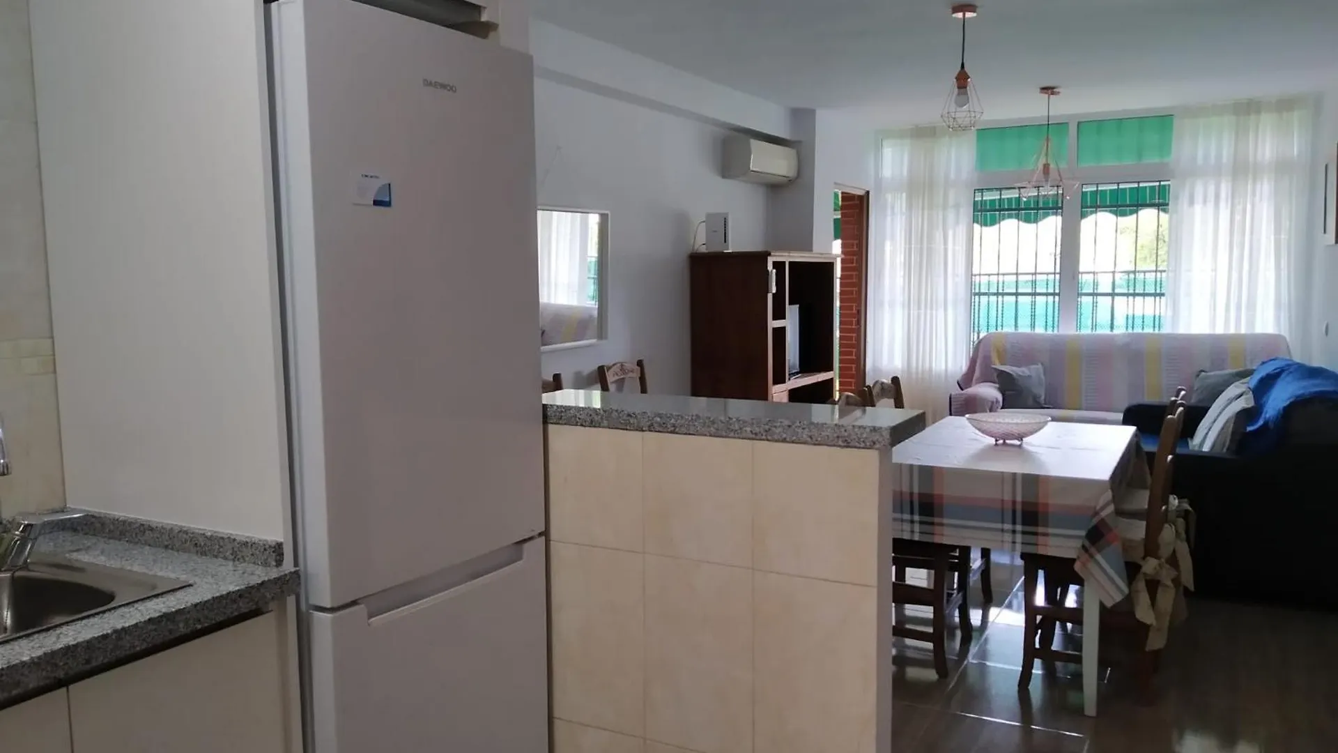 15 Avenida De La Telefonica Apartman Benalmádena